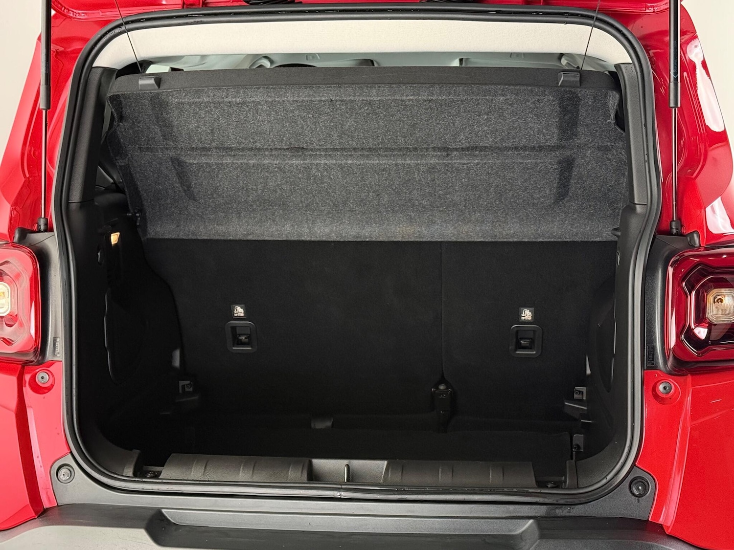 Used Jeep Renegade 2021 for sale - 77246196: Photo 7