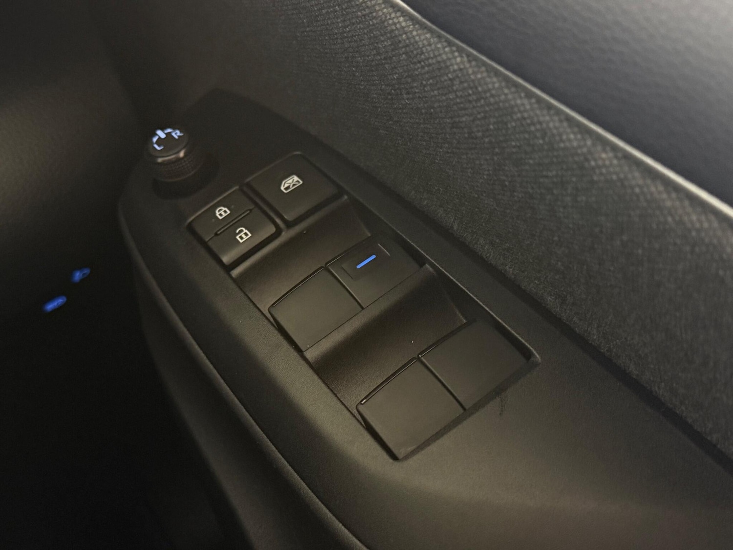 Used Toyota Yaris 2021 for sale - 76468409: Photo 21