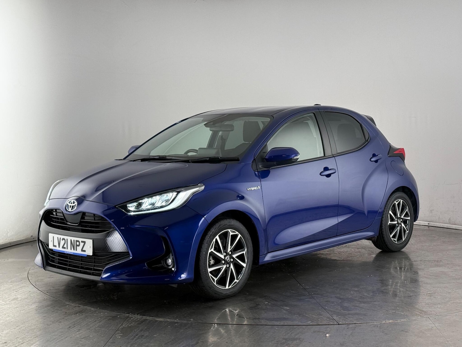 Used Toyota Yaris 2021 for sale - 76468409: Photo 3