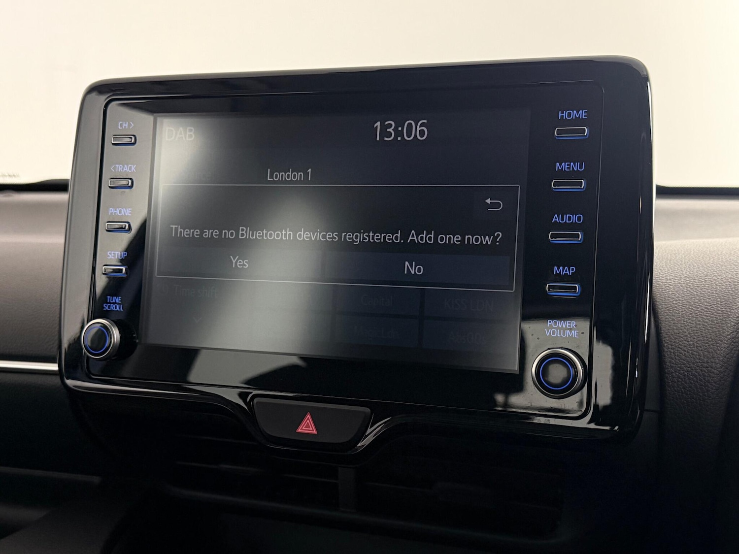 Used Toyota Yaris 2021 for sale - 76468409: Photo 30