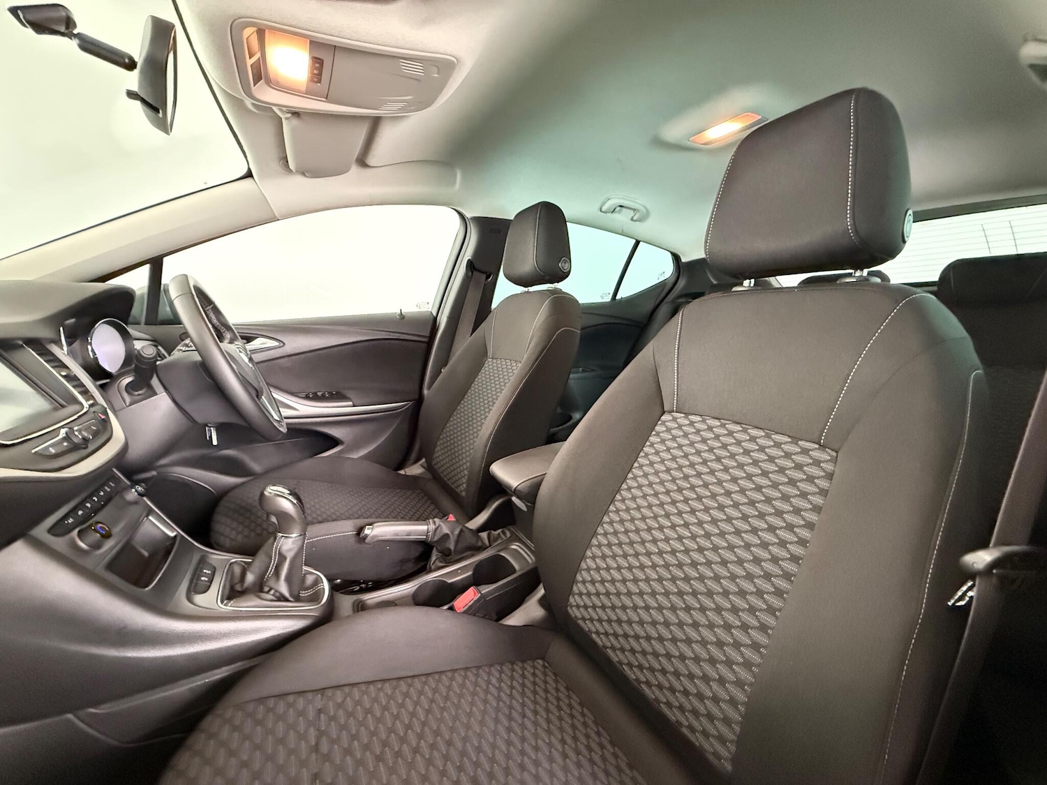 Used Vauxhall Astra 2020 for sale - 77259703: Photo 11