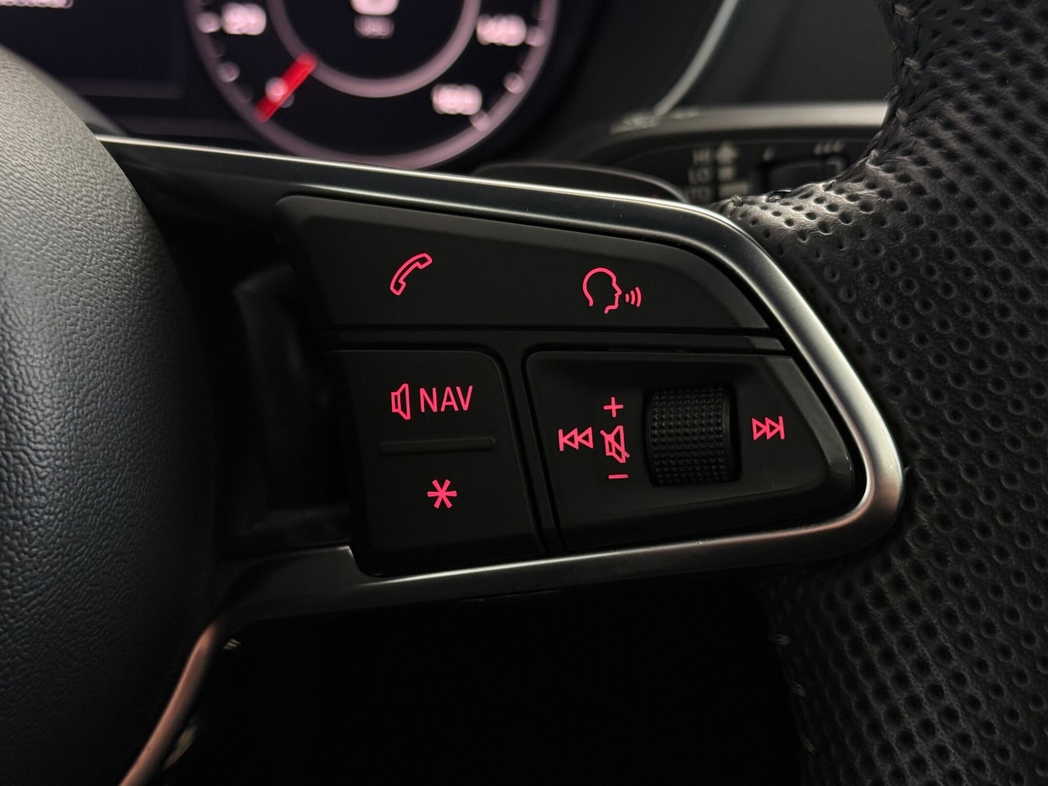 Used Audi TT 2019 for sale - 77617570: Photo 17