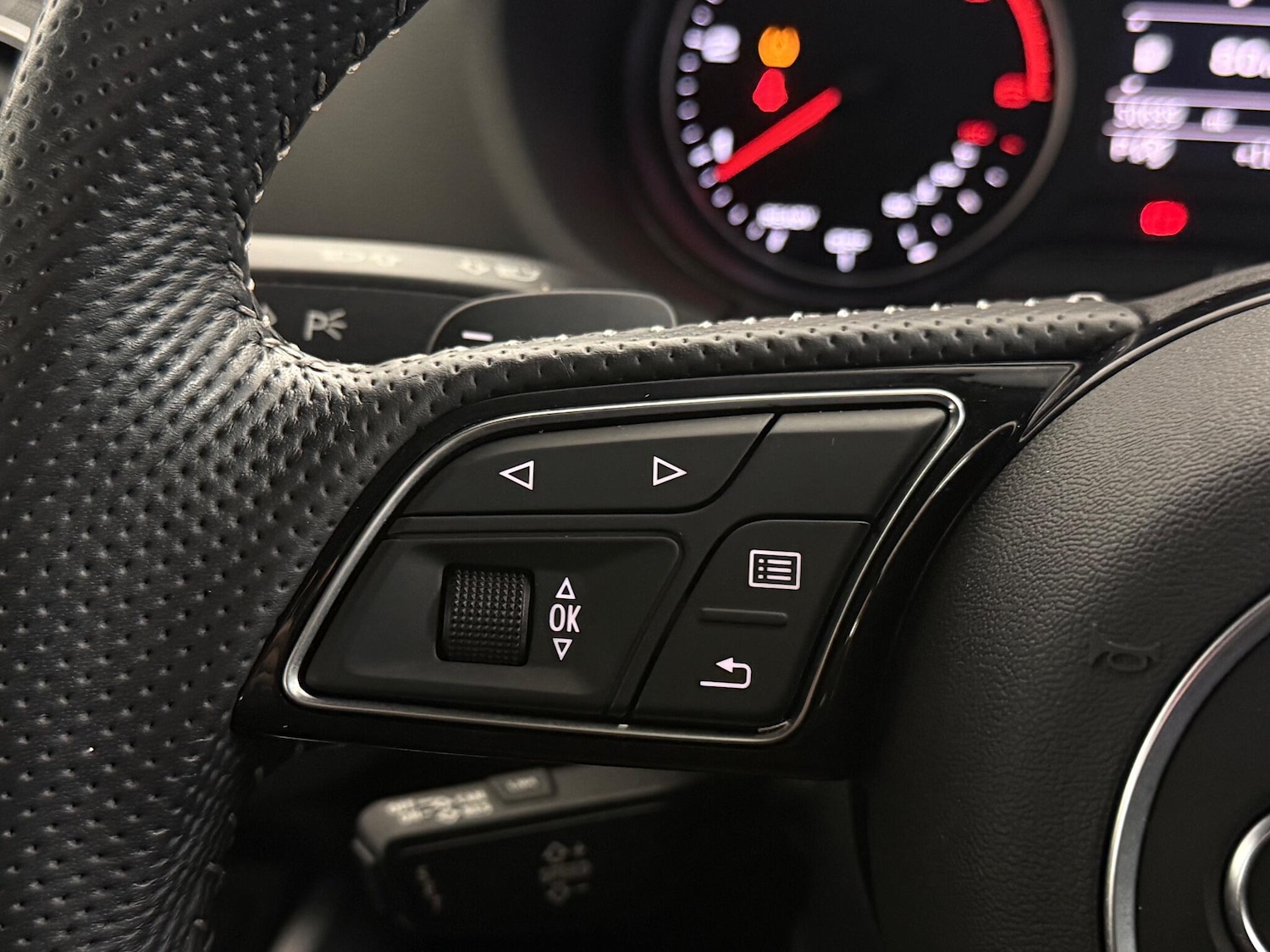 Used Audi Q2 2019 for sale - 77243347: Photo 19