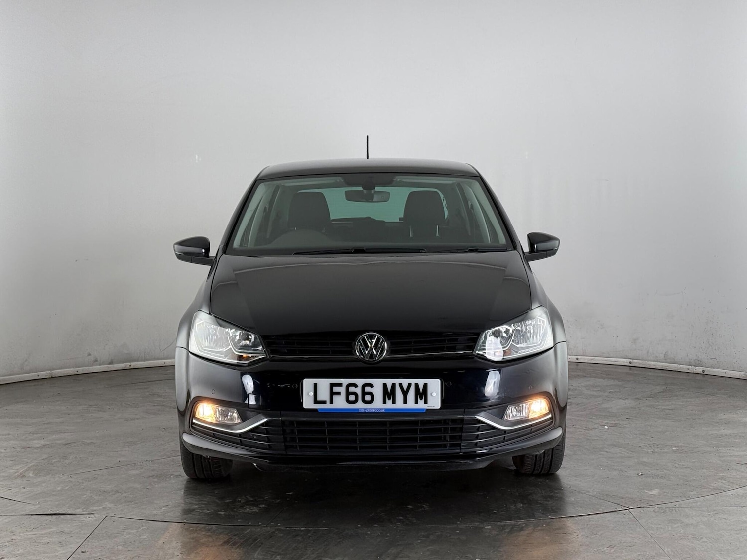 Used Volkswagen Polo 2016 for sale - 77684432: Photo 5