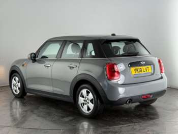 Used MINI Hatch 2018 for sale - 74845377: Photo