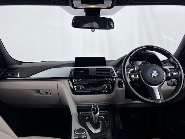 Used BMW 3 Series 2017 for sale - 74607424: Photo 29