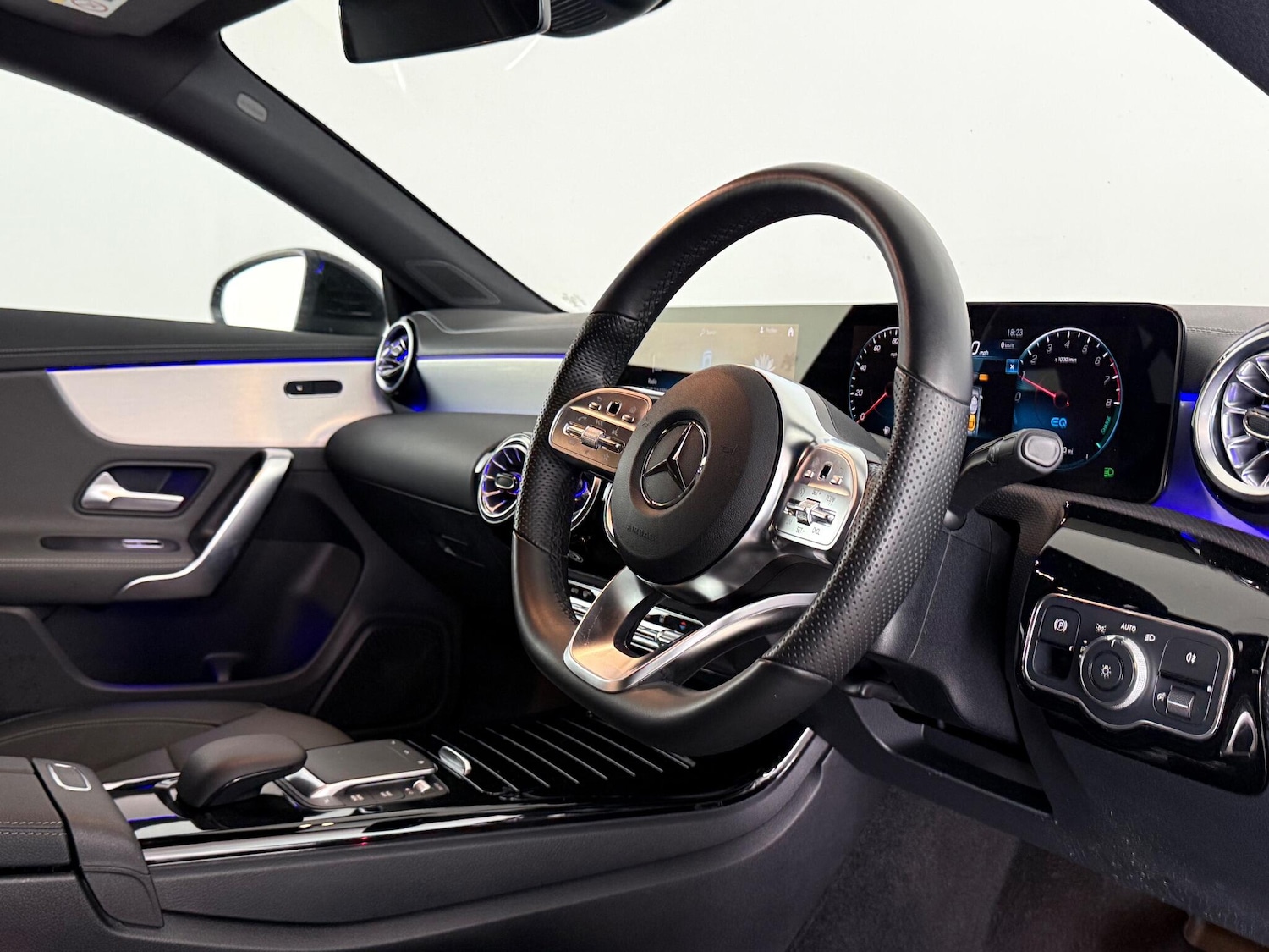 Used Mercedes-Benz CLA 2022 for sale - 77260121: Photo 11