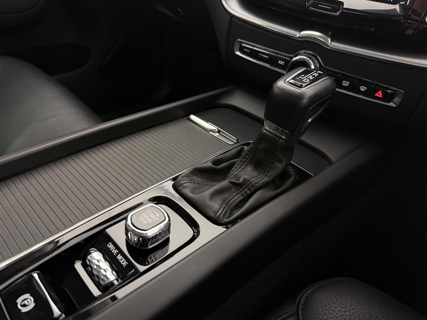 Used Volvo XC60 2019 for sale - 76727346: Photo 40