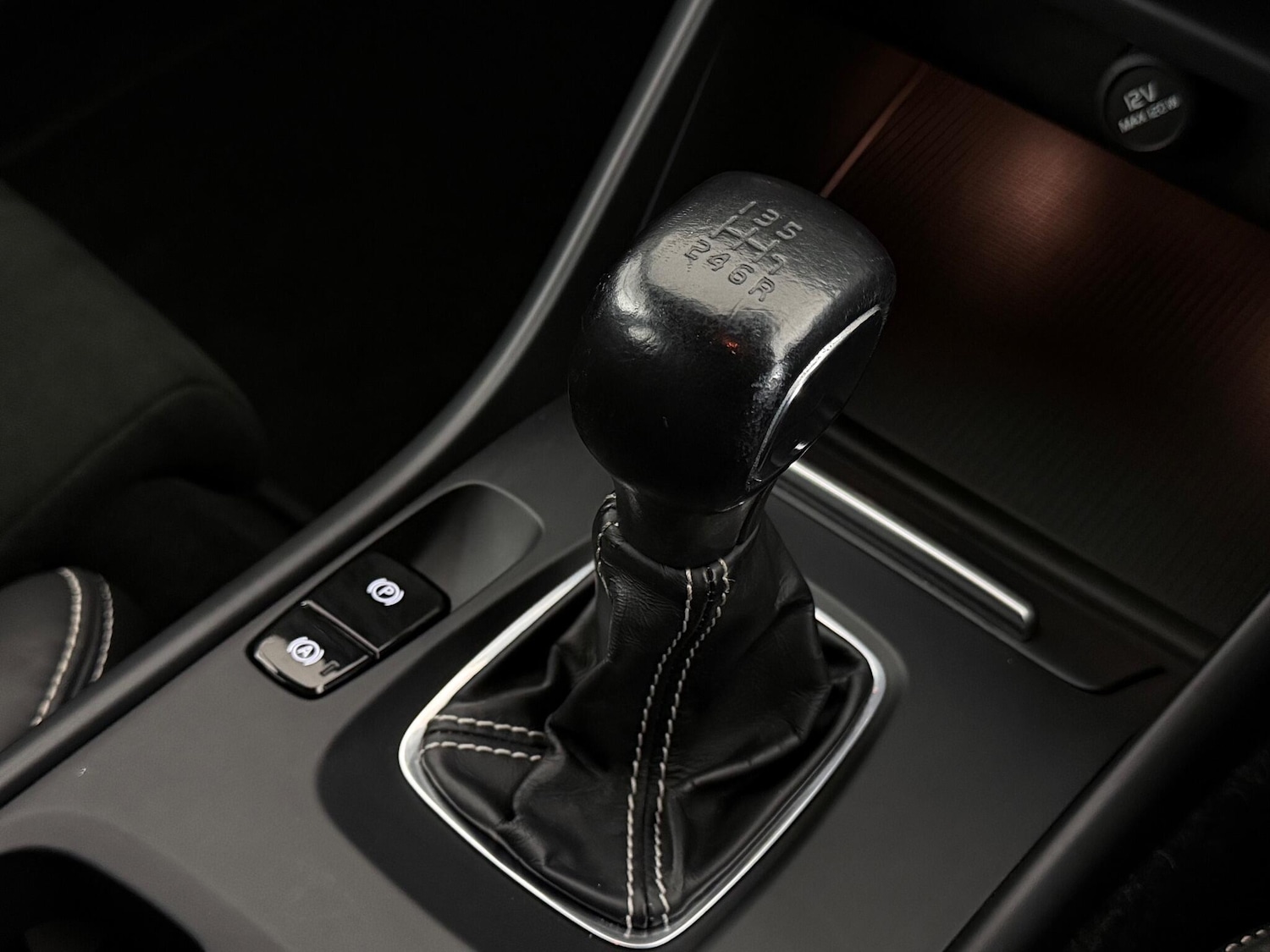 Used Volvo XC40 2020 for sale - 77260361: Photo 33