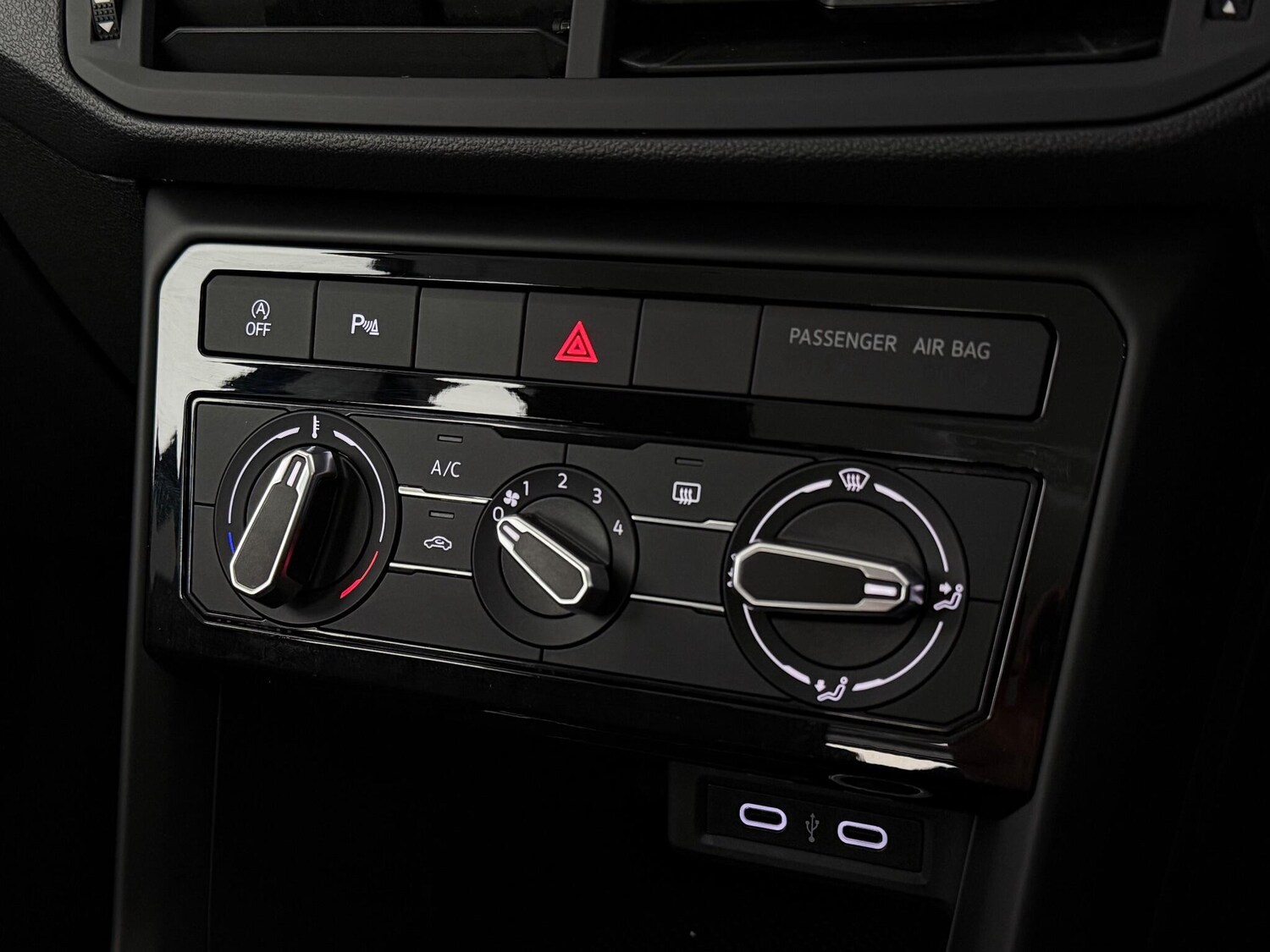 Used Volkswagen T-Cross 2022 for sale - 77268211: Photo 29