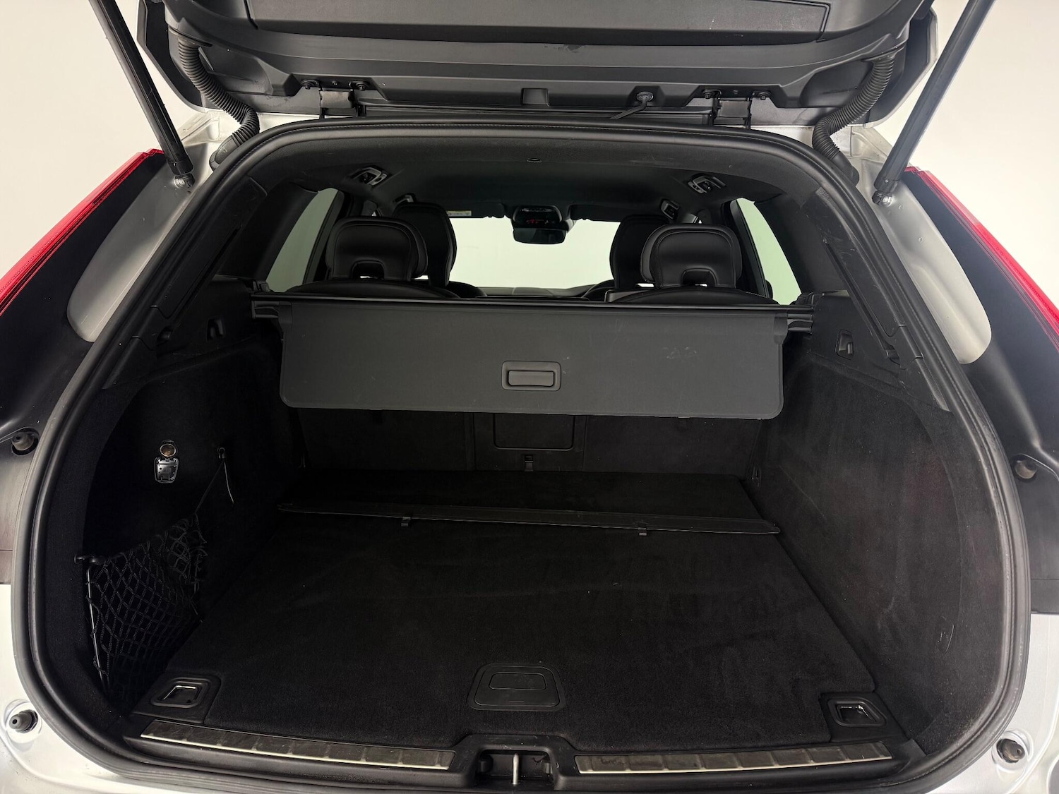 Used Volvo XC60 2019 for sale - 77260272: Photo 10