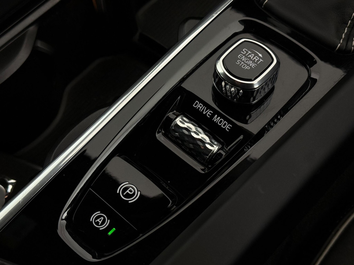 Used Volvo XC60 2019 for sale - 77260272: Photo 35