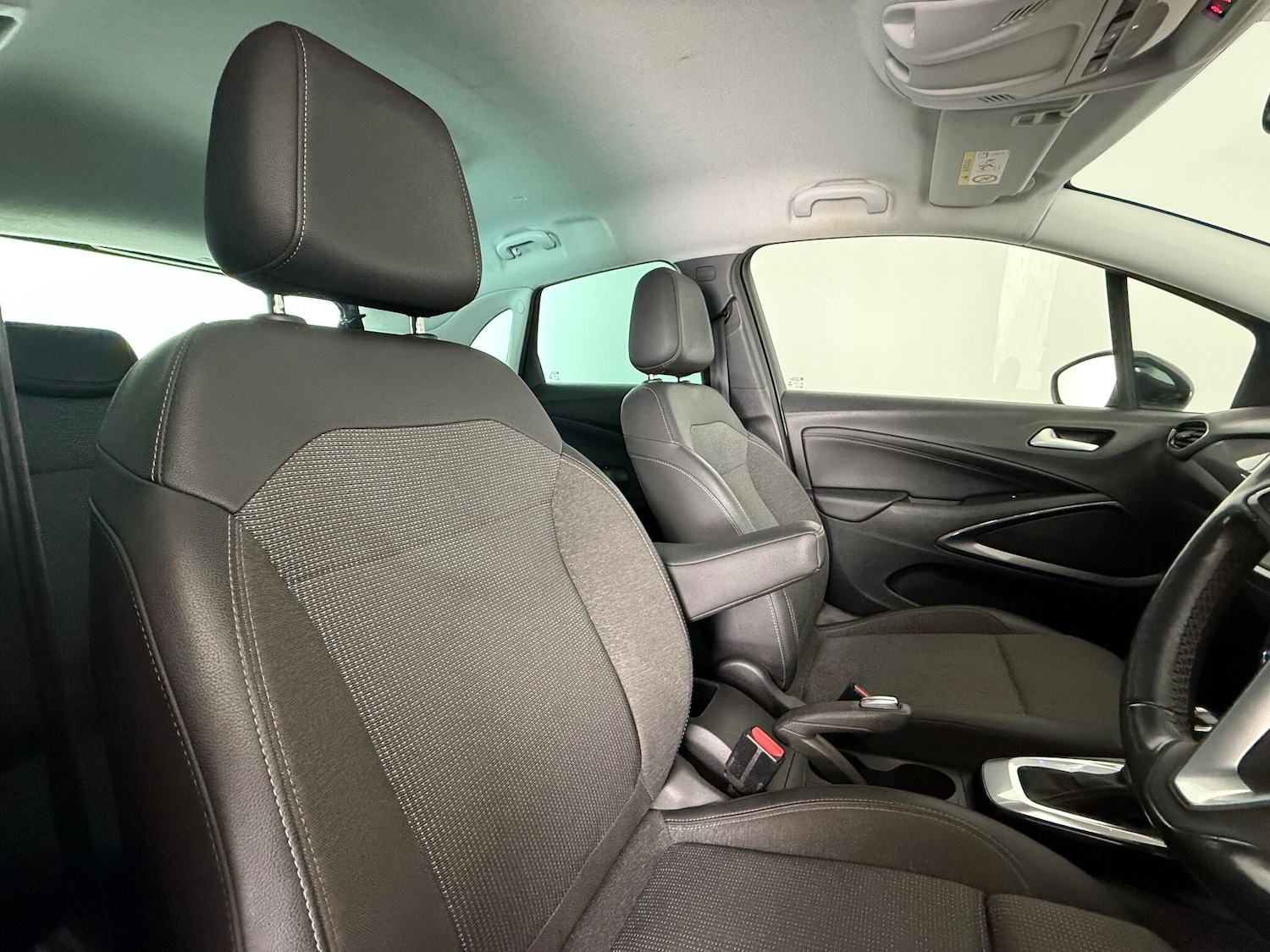 Used Vauxhall Crossland 2021 for sale - 76468254: Photo 11