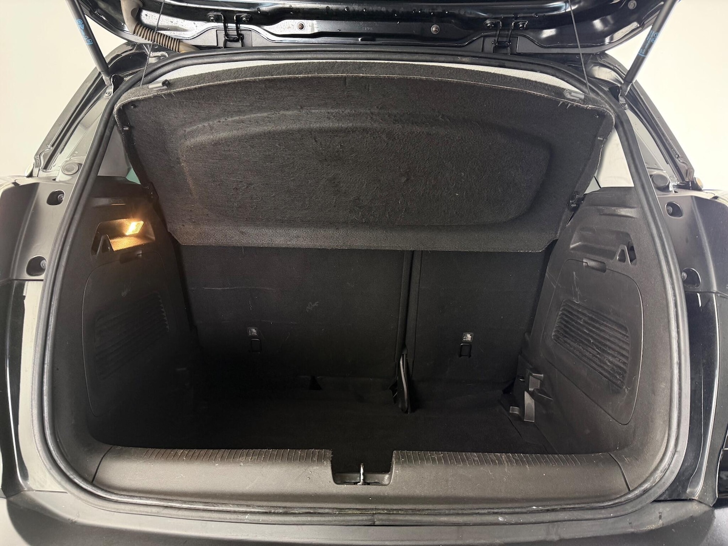 Used Vauxhall Crossland 2021 for sale - 76468254: Photo 9