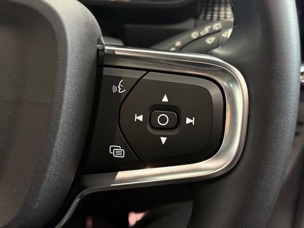 Used Volvo XC40 2022 for sale - 76223698: Photo 27