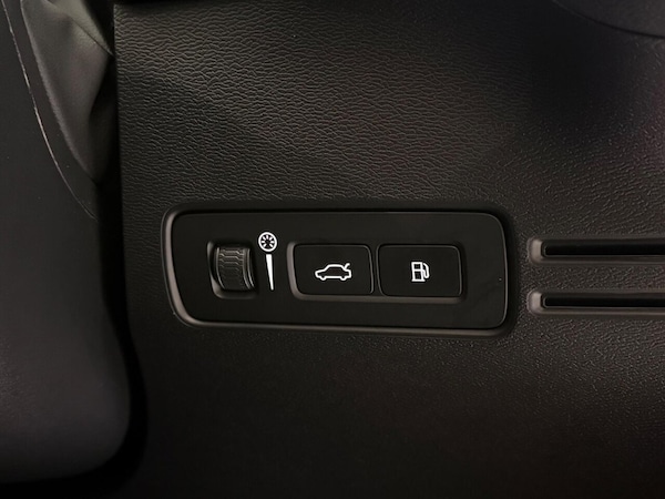 Used Volvo XC40 2022 for sale - 76223698: Photo 29