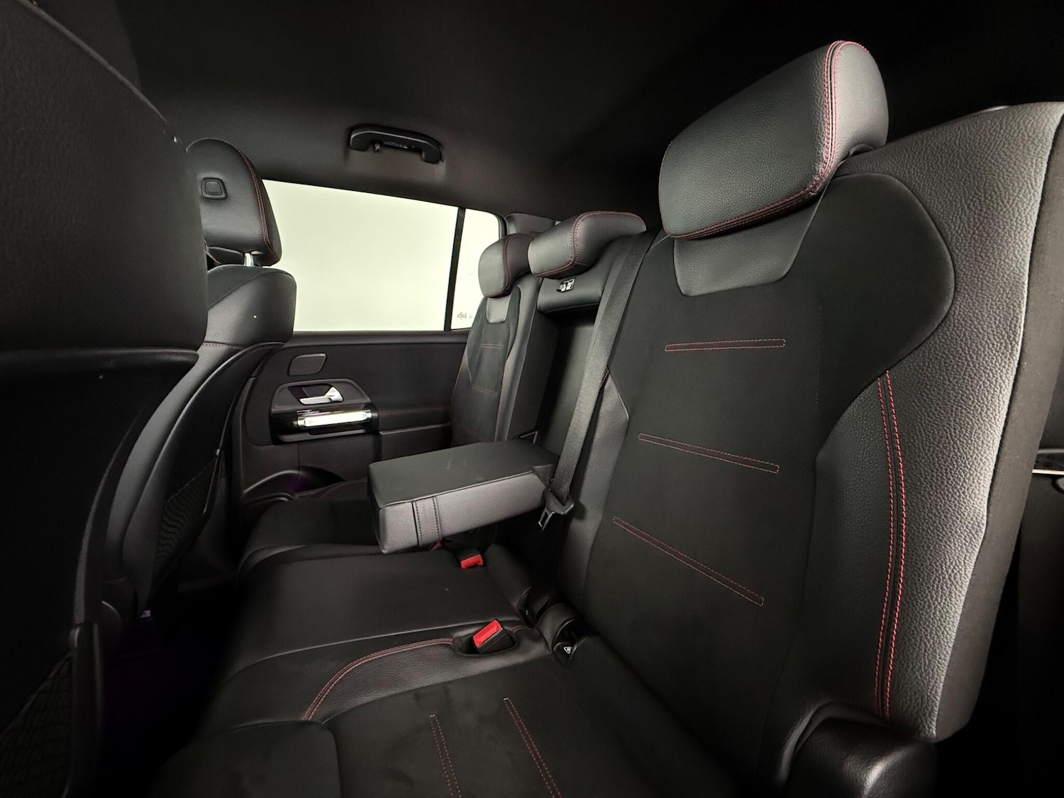 Used Mercedes-Benz GLB 2021 for sale - 77591204: Photo 17