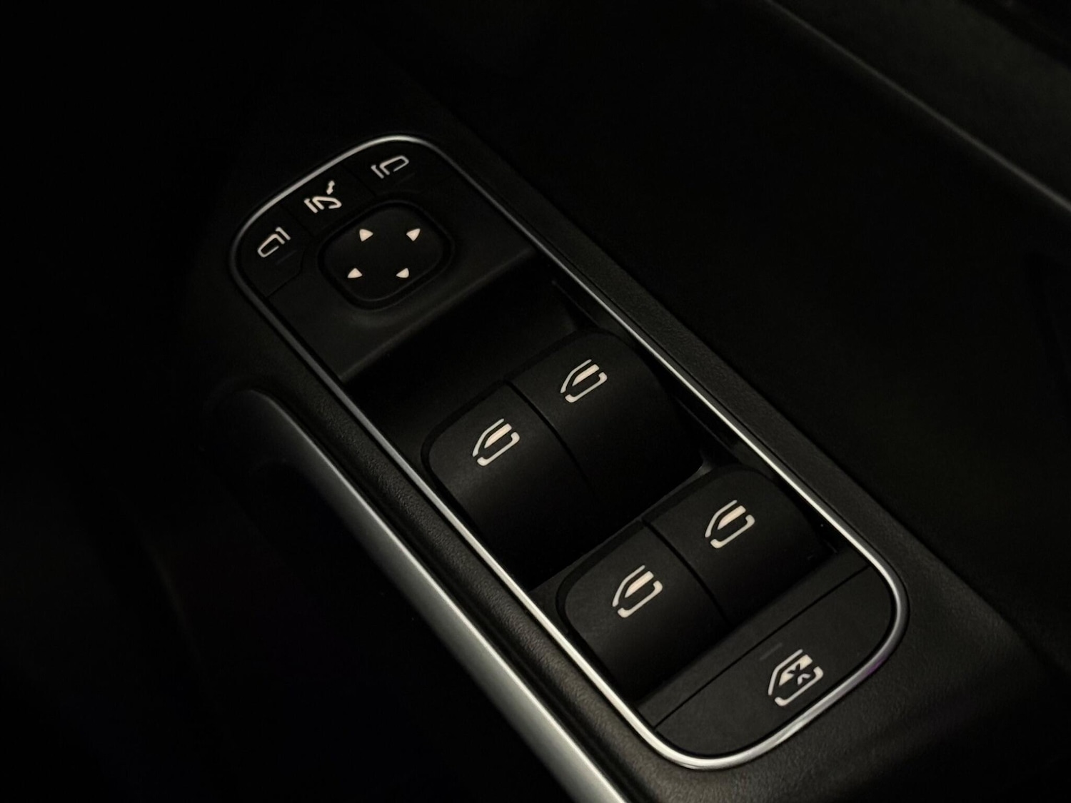 Used Mercedes-Benz GLB 2021 for sale - 77591204: Photo 27