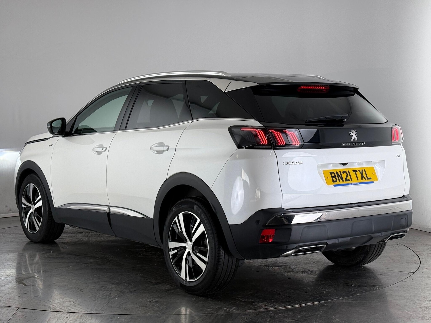 Used Peugeot 3008 2021 for sale - 77260627: Photo 4