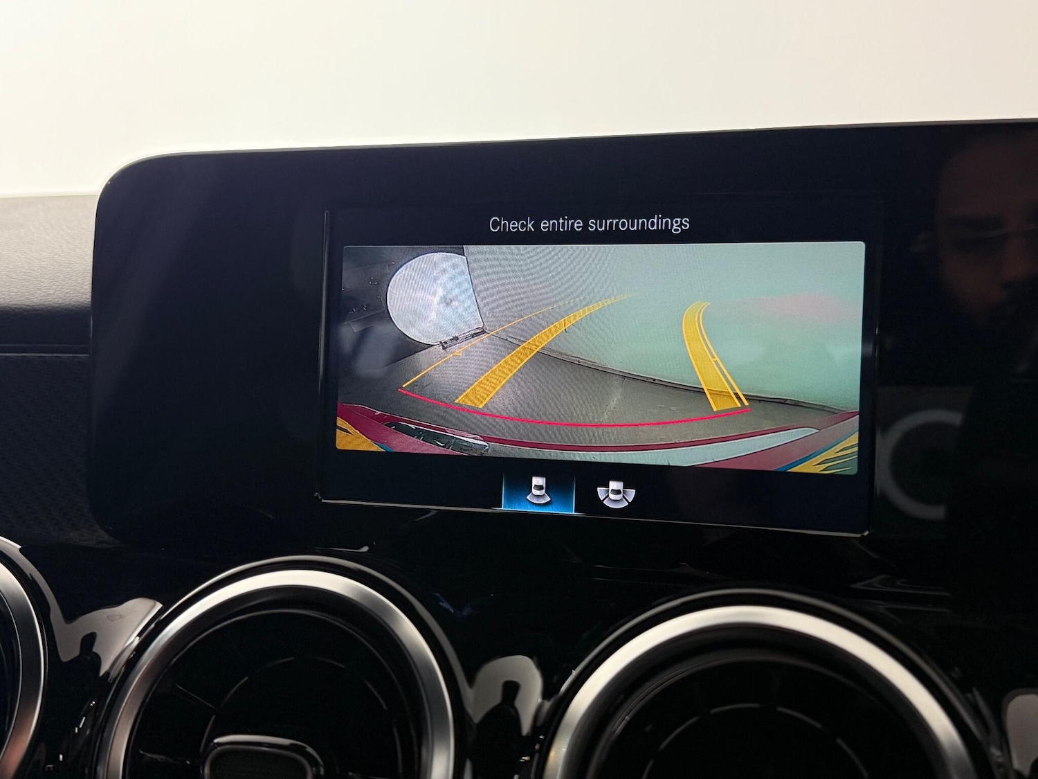 Used Mercedes-Benz GLB 2022 for sale - 77259925: Photo 27