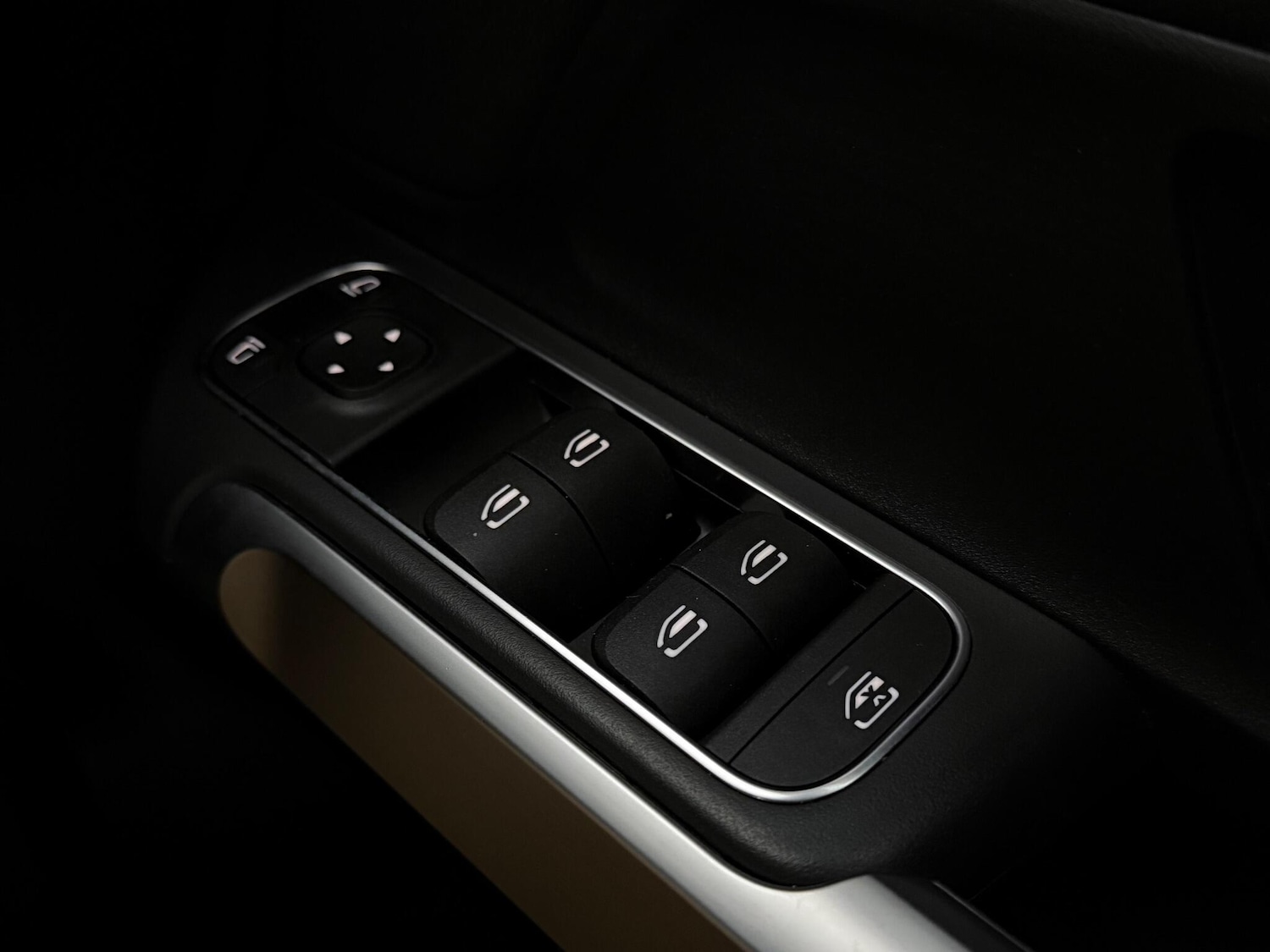 Used Mercedes-Benz GLB 2022 for sale - 77259925: Photo 33