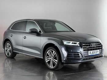 2019 (69) - 2.0 TFSIe 55 S line Competition S Tronic quattro Euro 6 (s/s) 5dr 14.1kWh
