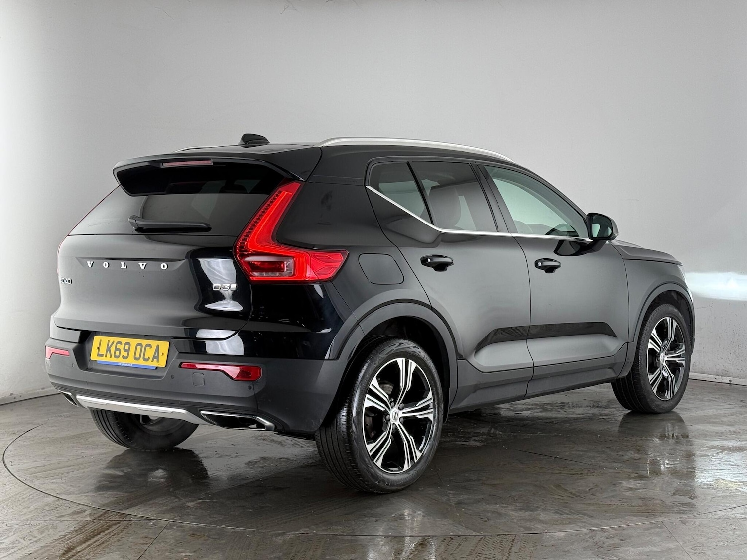 Used Volvo XC40 for sale - 76997840: Photo 7