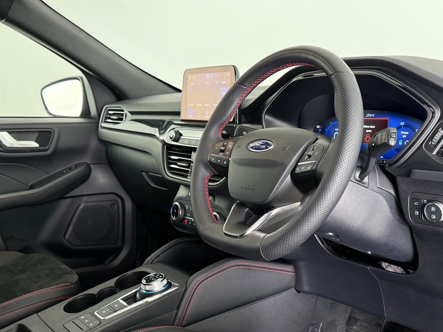 Used Ford Kuga 2023 for sale - 77222087: Photo 19