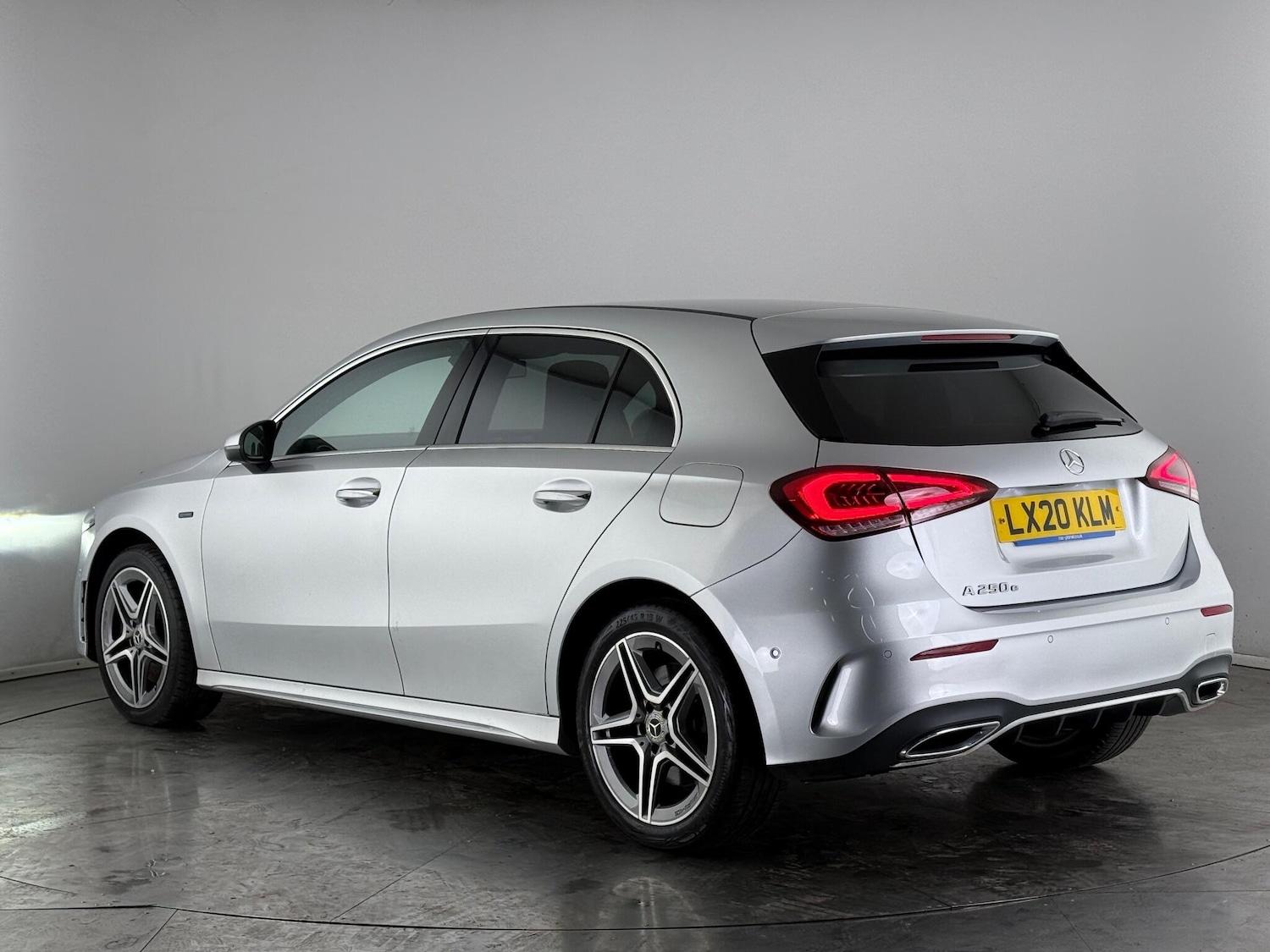 Used Mercedes-Benz A-Class 2020 for sale - 77222723: Photo 4