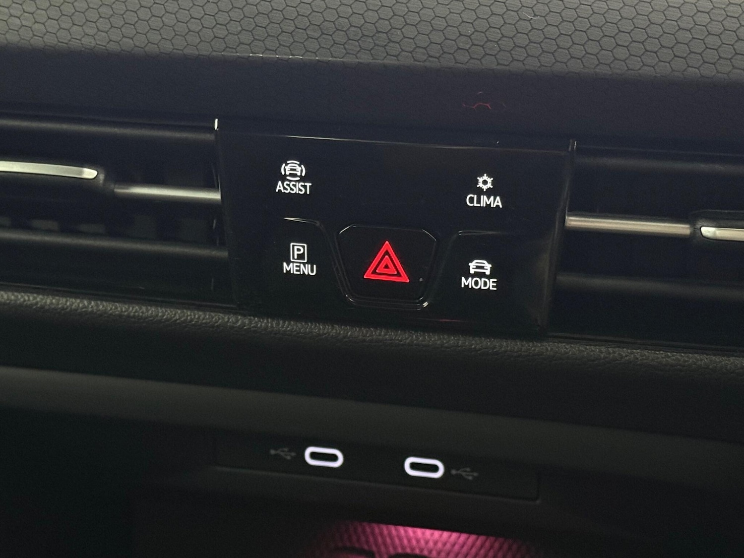 Used Volkswagen Golf 2020 for sale - 77181172: Photo 38