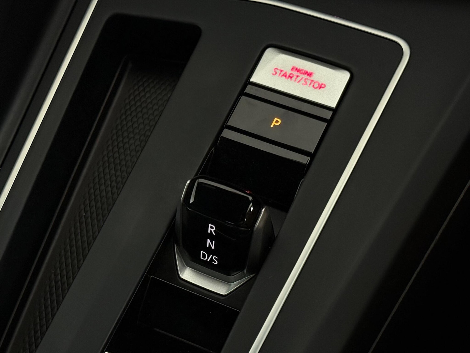 Used Volkswagen Golf 2020 for sale - 77181172: Photo 41