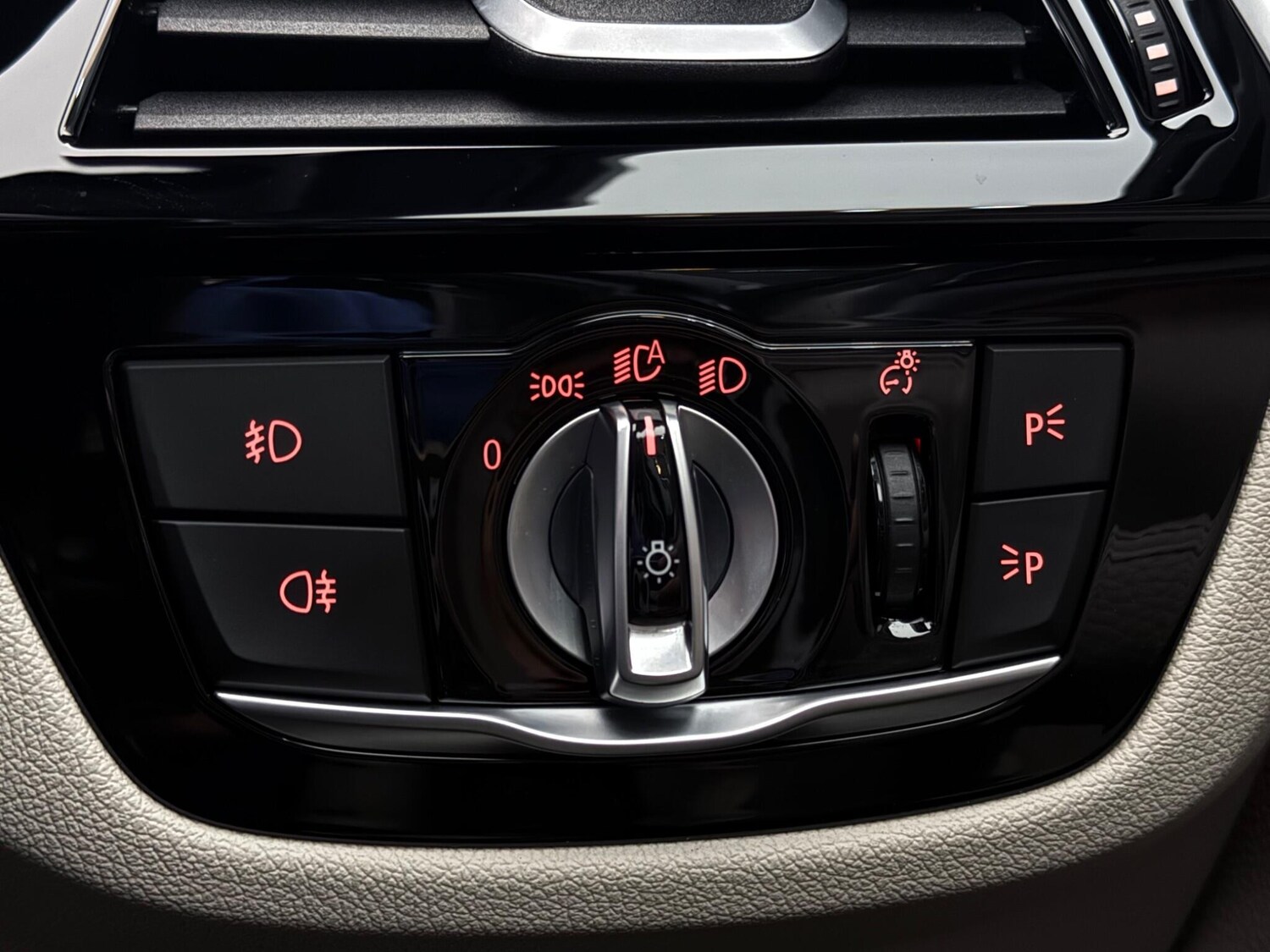 Used BMW 5 Series 2017 for sale - 77502443: Photo 24