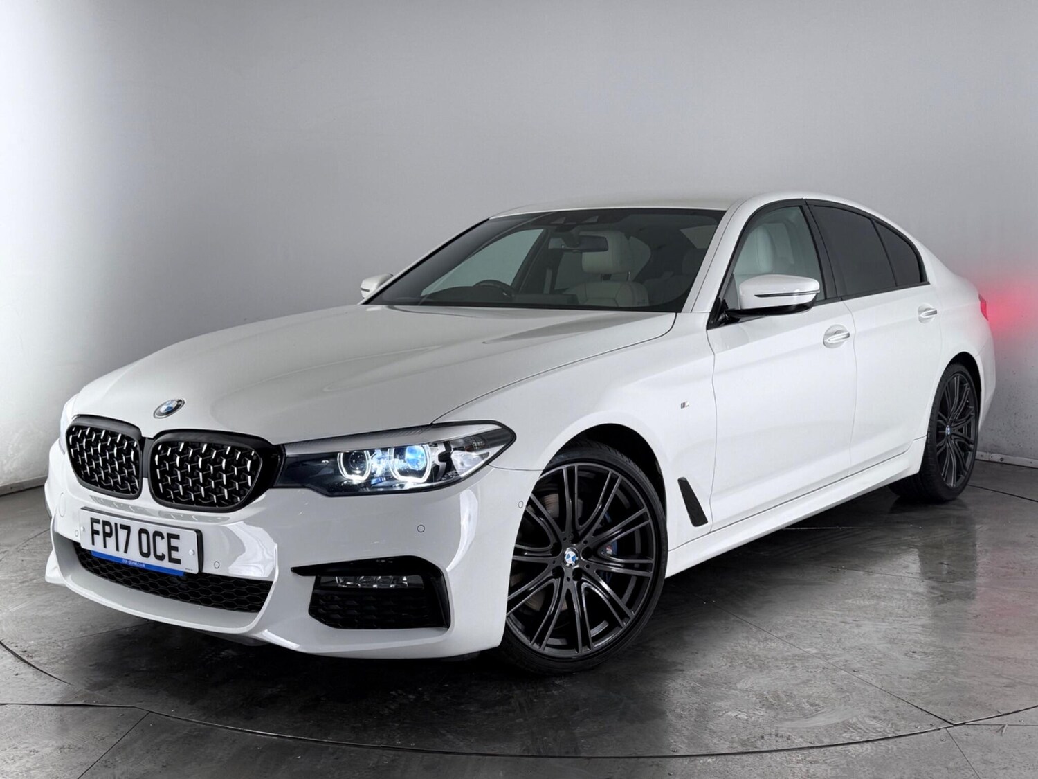 Used BMW 5 Series 2017 for sale - 77502443: Photo 34