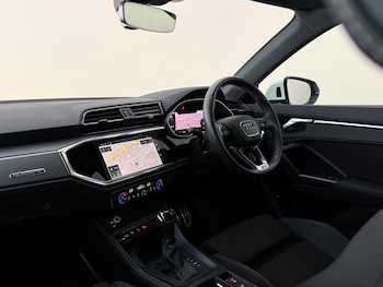 Used Audi Q3 2019 for sale - 79013214: Photo