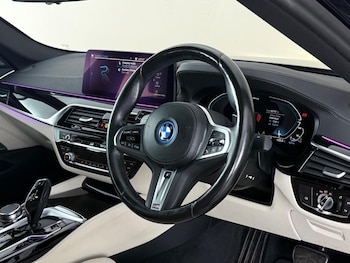 Used BMW 5 Series 2022 for sale - 79590857: Photo