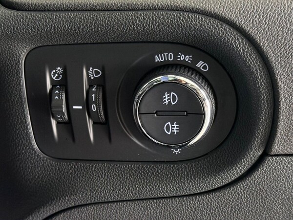 Used Vauxhall Grandland X 2019 for sale - 75227106: Photo 30