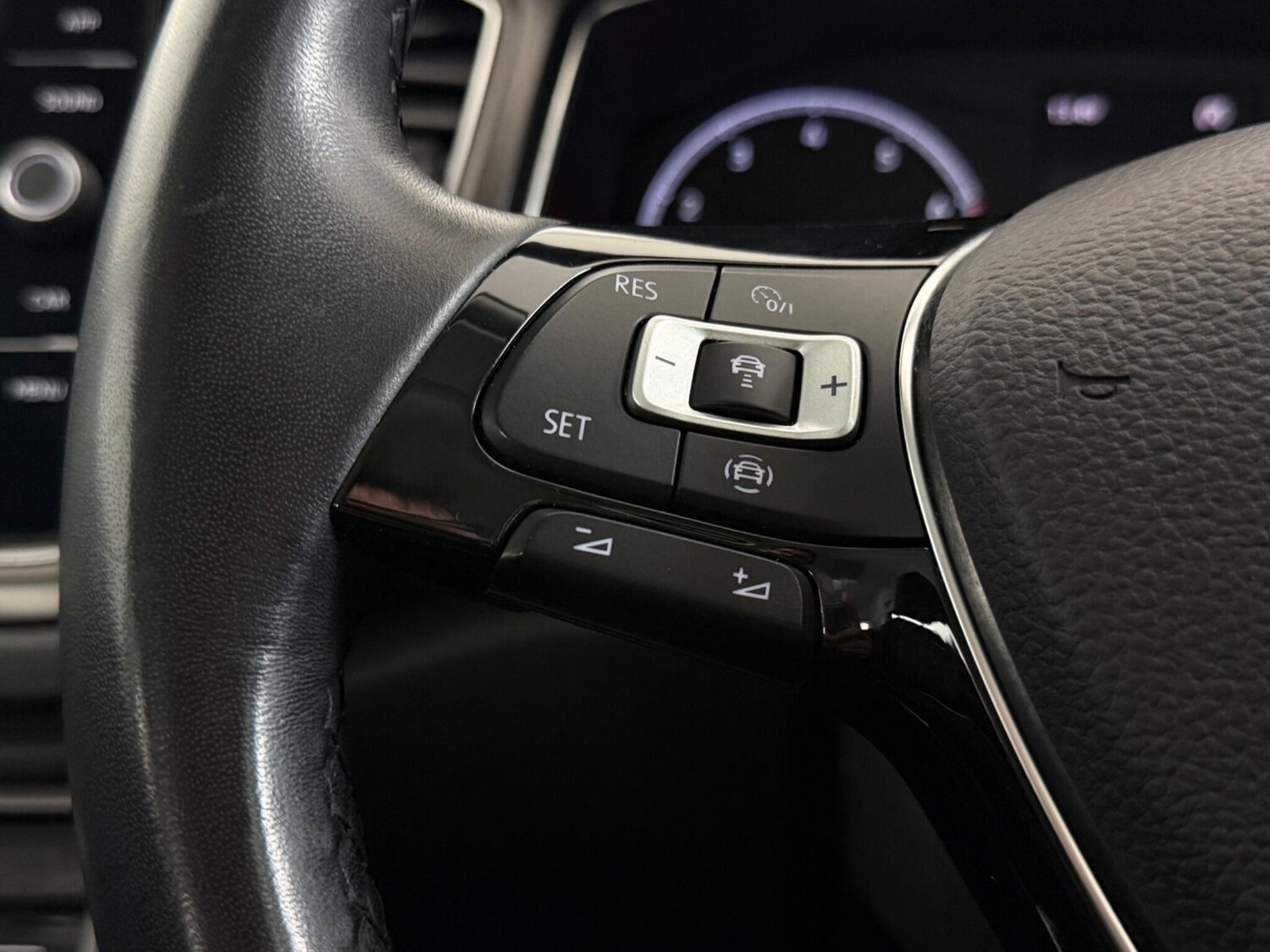 Used Volkswagen T-Roc 2018 for sale - 77525191: Photo 14