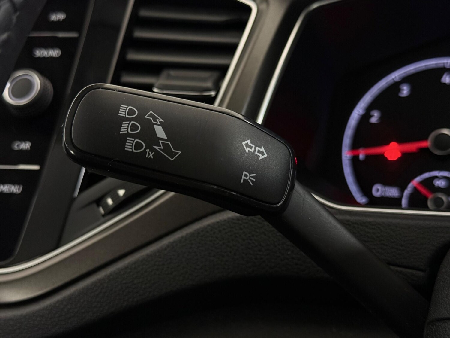 Used Volkswagen T-Roc 2018 for sale - 77525191: Photo 17