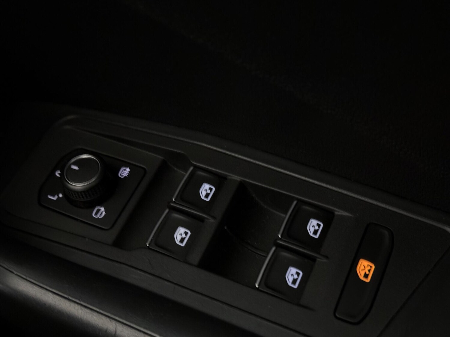 Used Volkswagen T-Roc 2018 for sale - 77525191: Photo 20