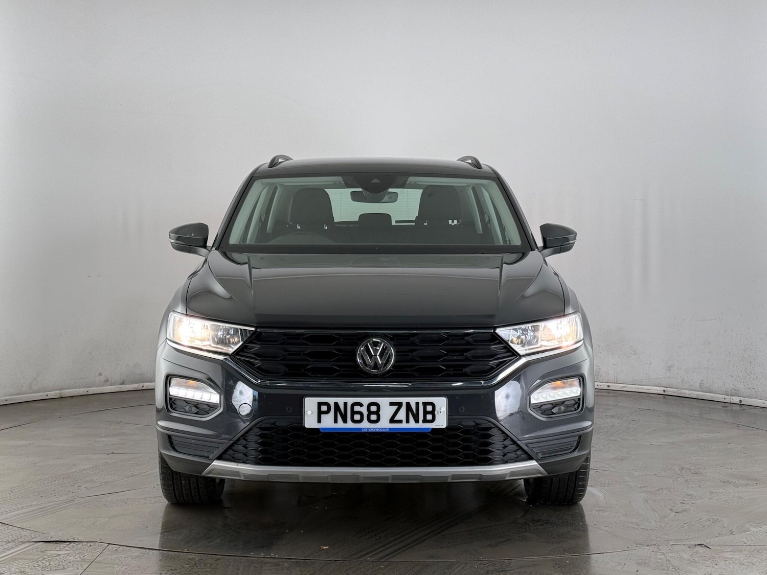 Used Volkswagen T-Roc 2018 for sale - 77525191: Photo 5