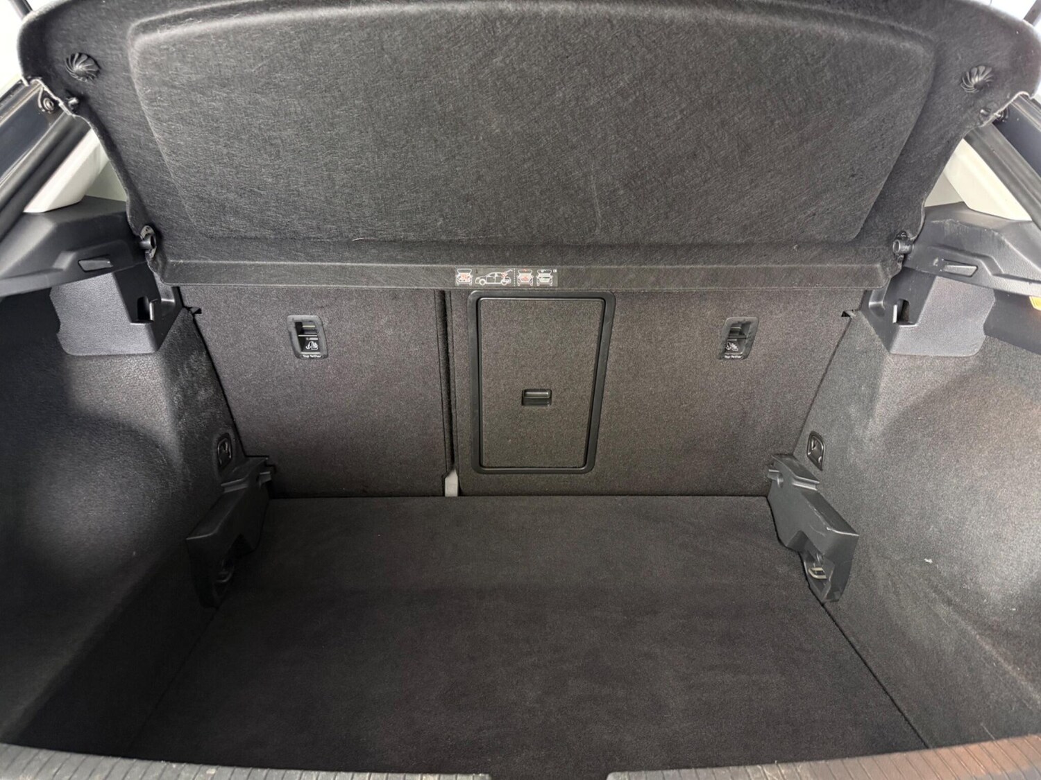 Used Volkswagen T-Roc 2018 for sale - 77525191: Photo 9