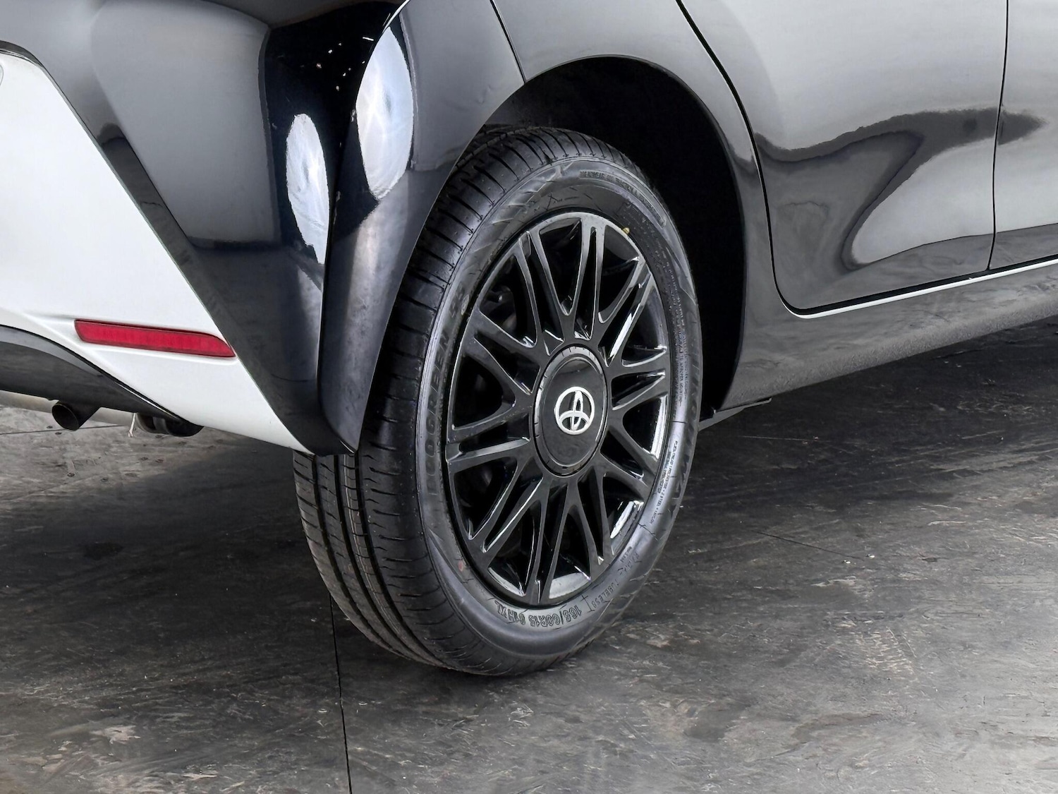 Used Toyota AYGO 2018 for sale - 77181124: Photo 7