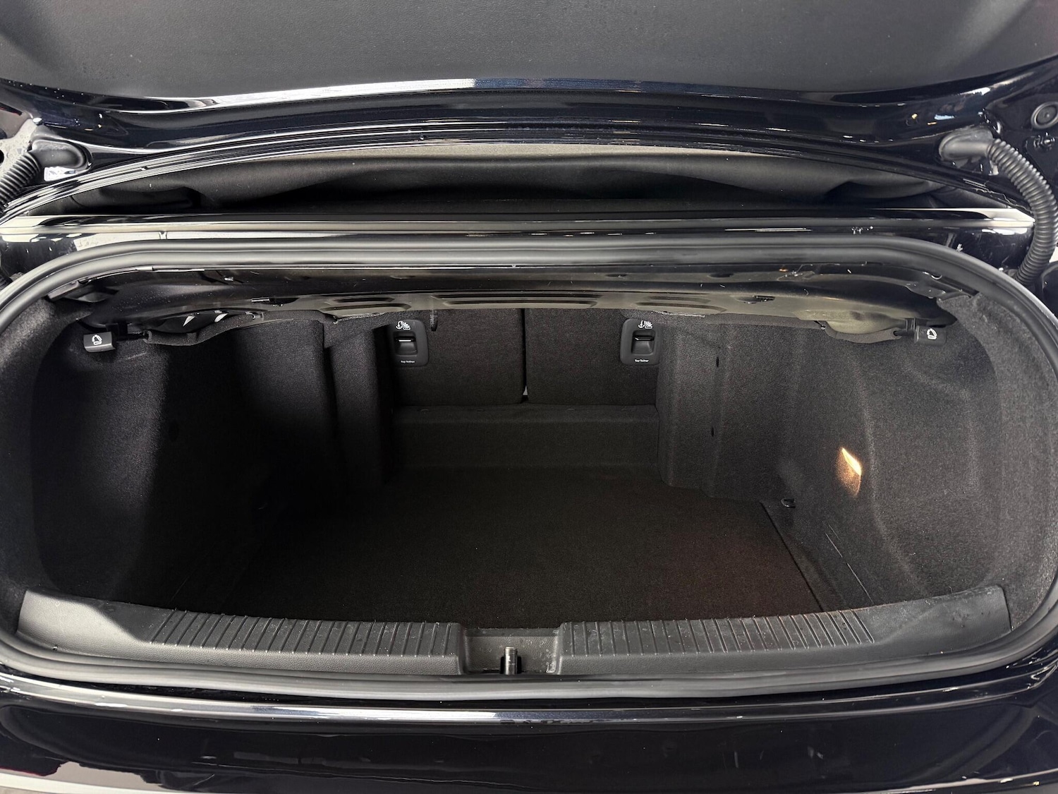 Used Volkswagen T-Roc 2021 for sale - 76468601: Photo 11