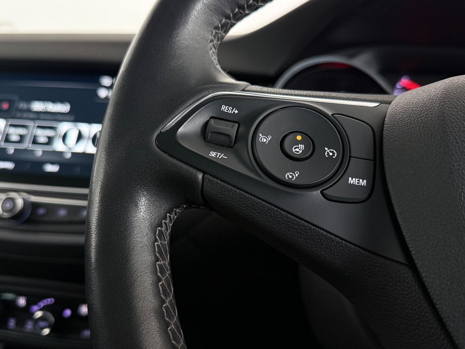 Used Vauxhall Crossland 2022 for sale - 76468508: Photo 23