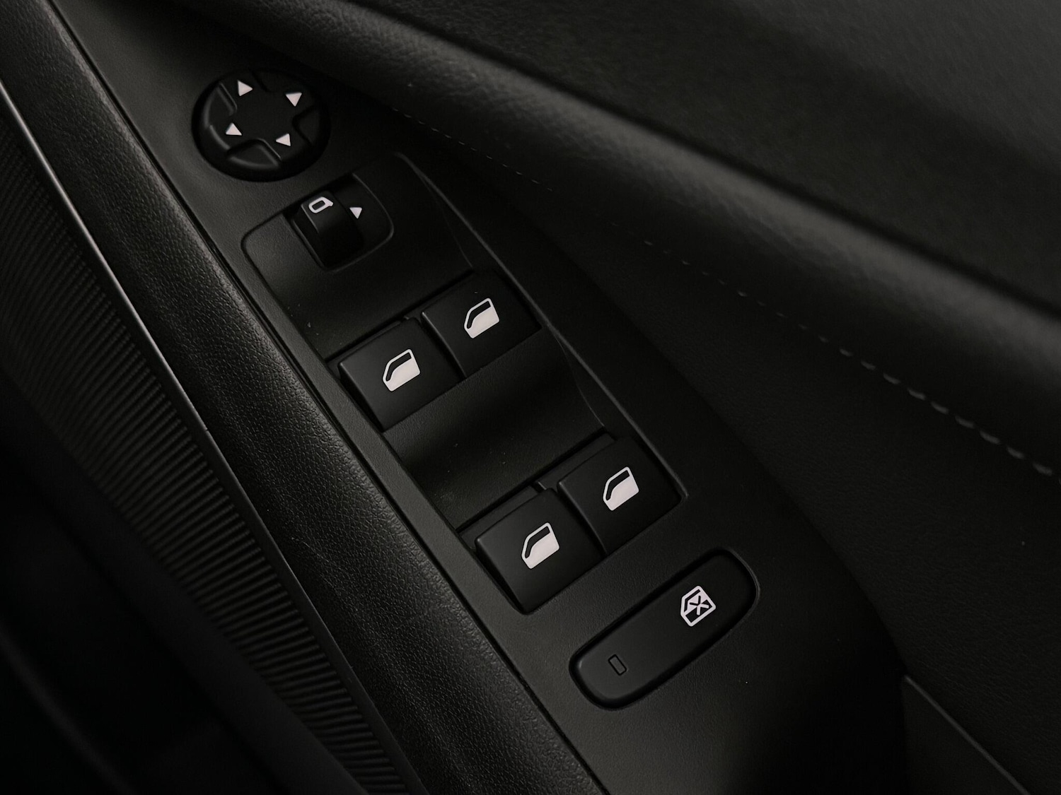 Used Vauxhall Crossland 2022 for sale - 76468508: Photo 38