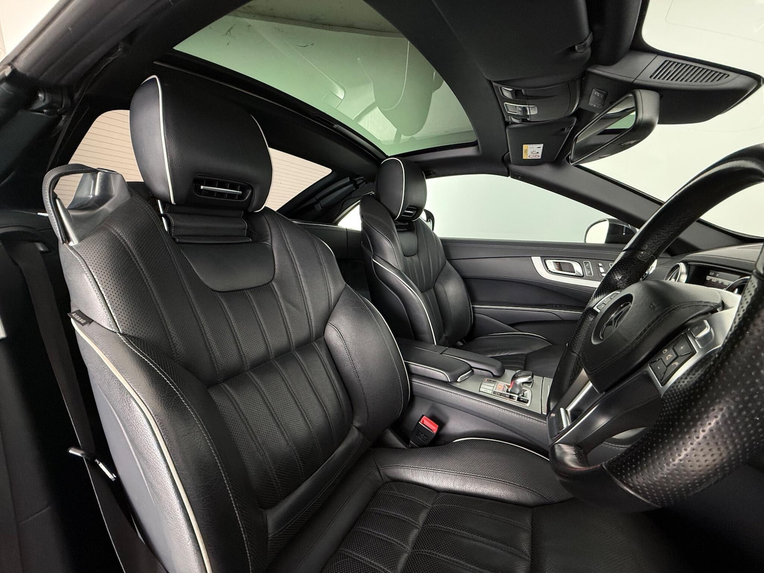 Used Mercedes-Benz SL 2015 for sale - 77684481: Photo 17