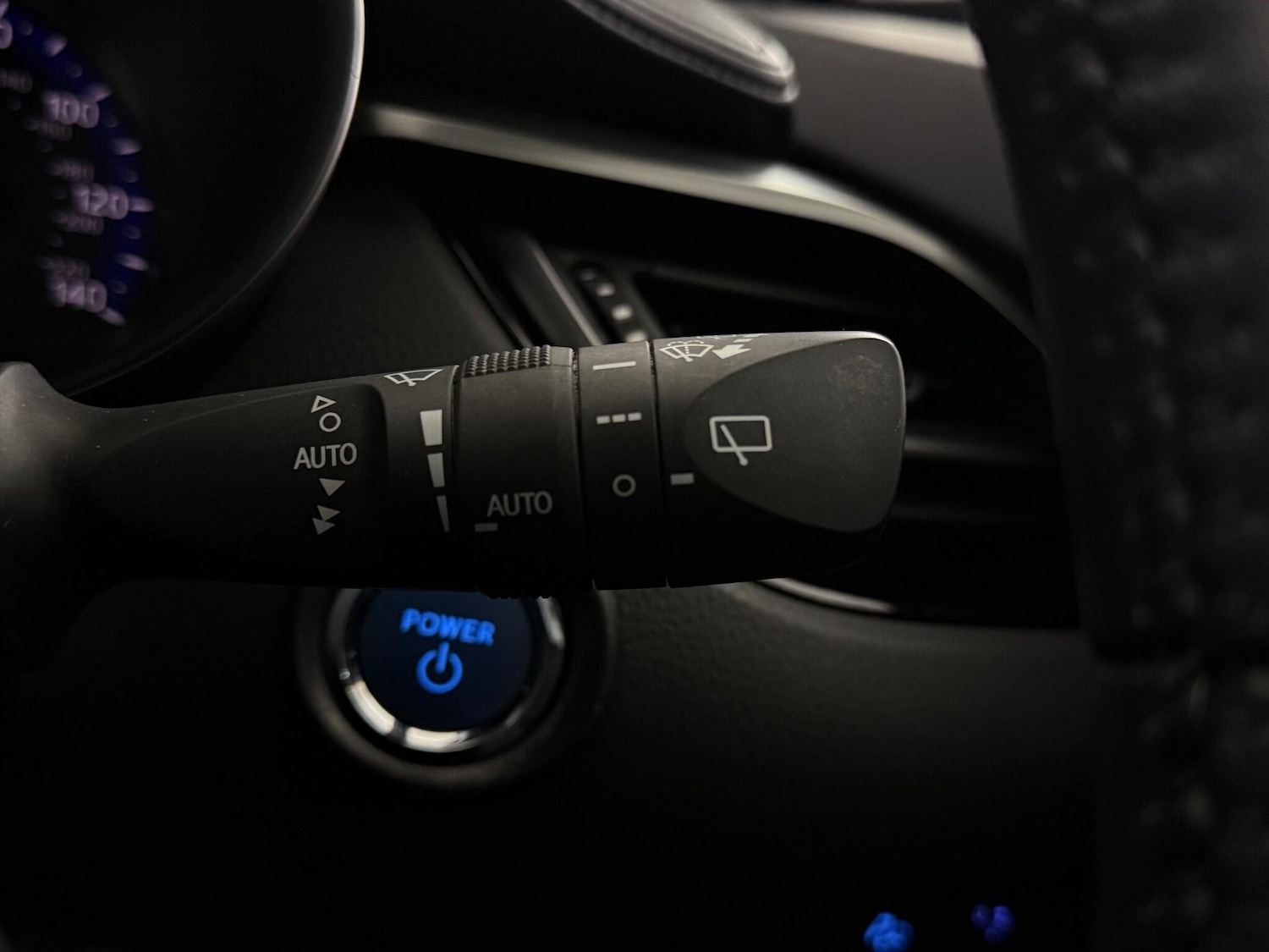 Used Toyota C-HR 2022 for sale - 77246502: Photo 17