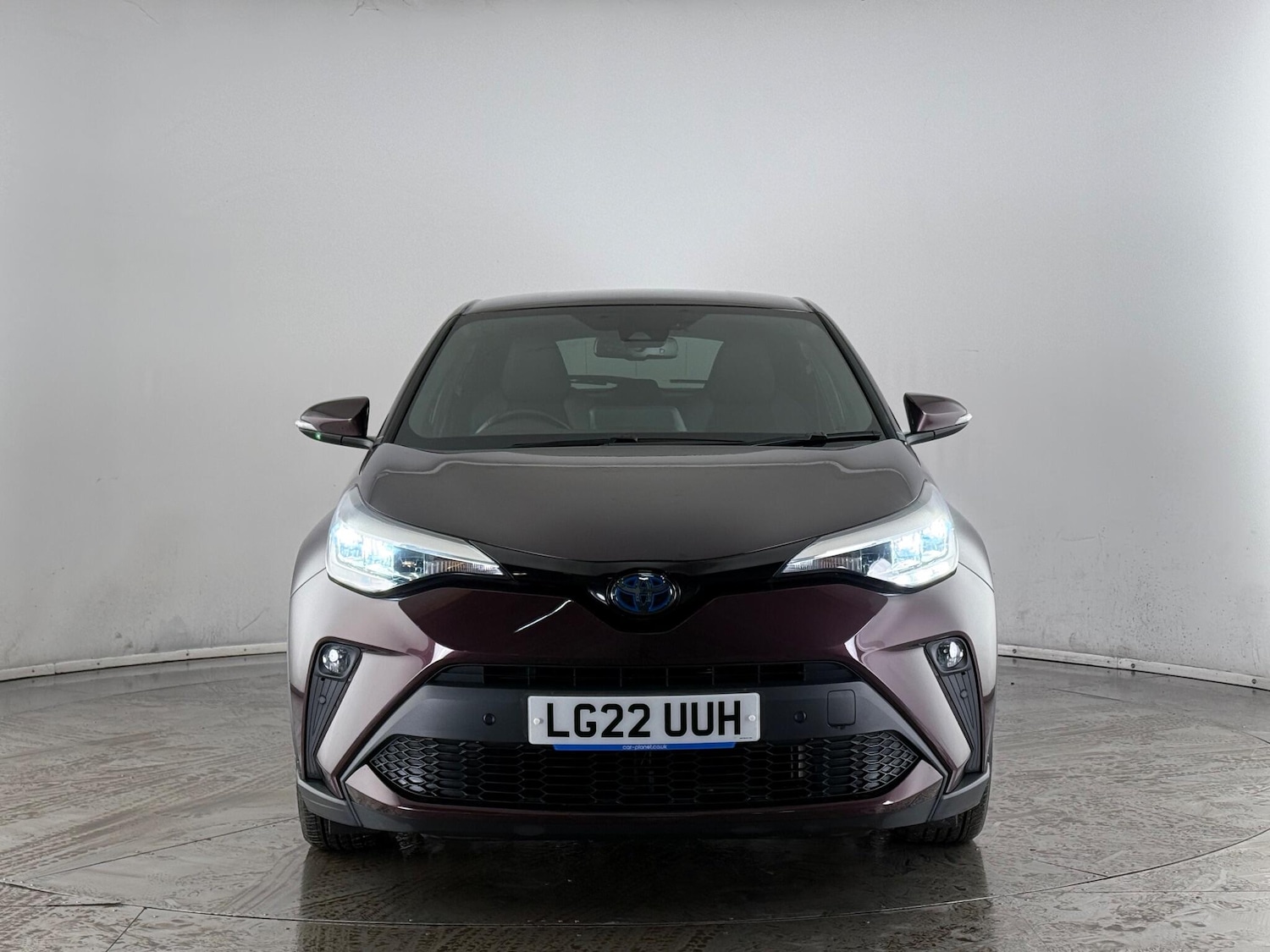 Used Toyota C-HR 2022 for sale - 77246502: Photo 2
