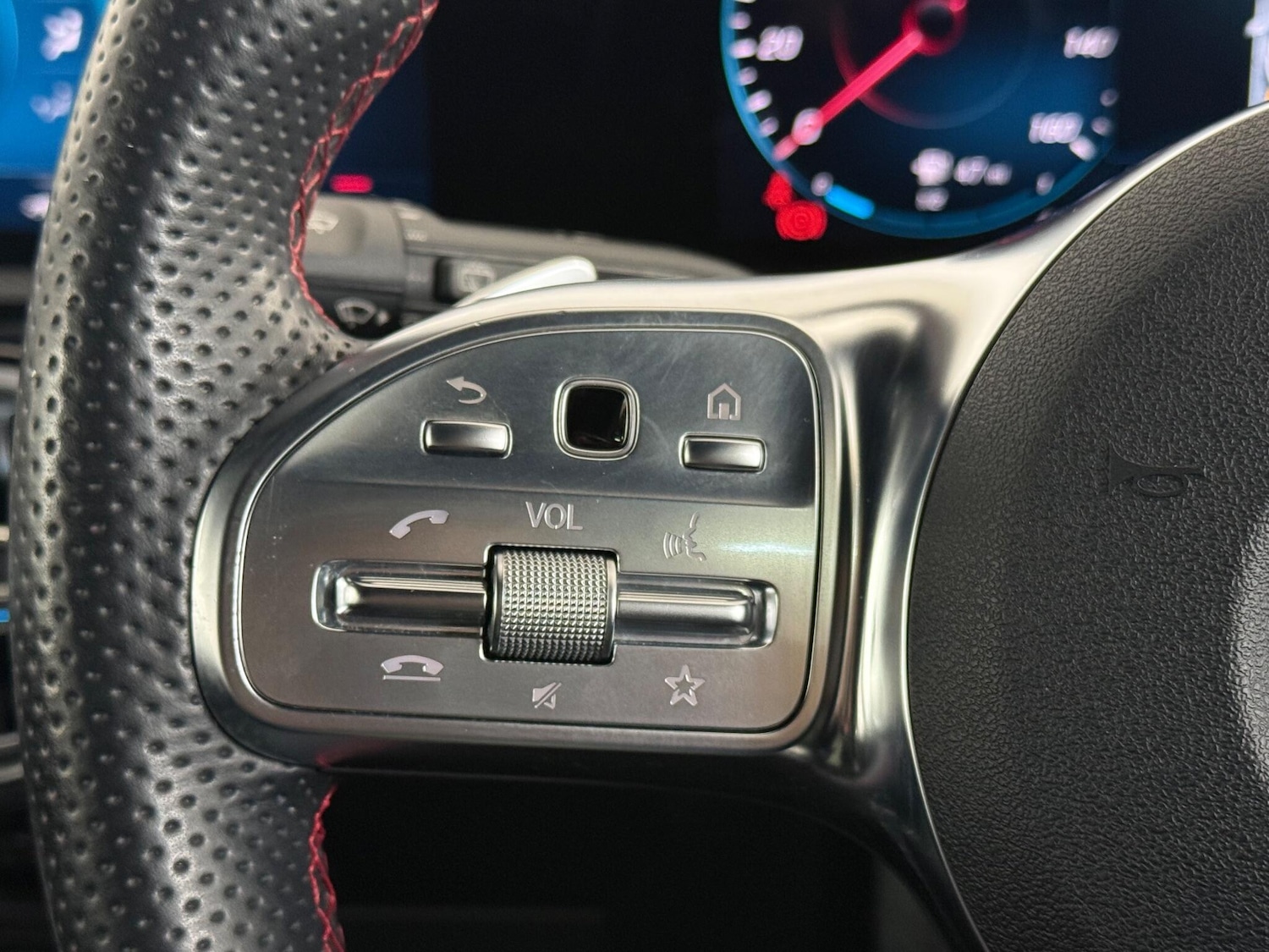 Used Mercedes-Benz A-Class 2020 for sale - 76468218: Photo 26