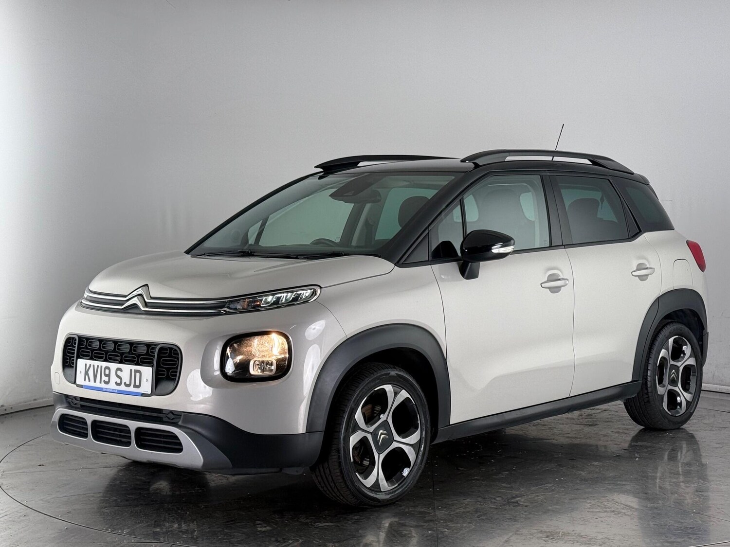 Used Citroen C3 Aircross 2019 for sale - 76800951: Photo 3